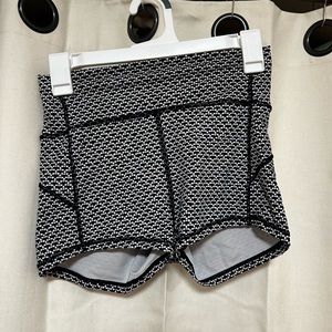 NWOT Lululemon High Rise 4” Shorts